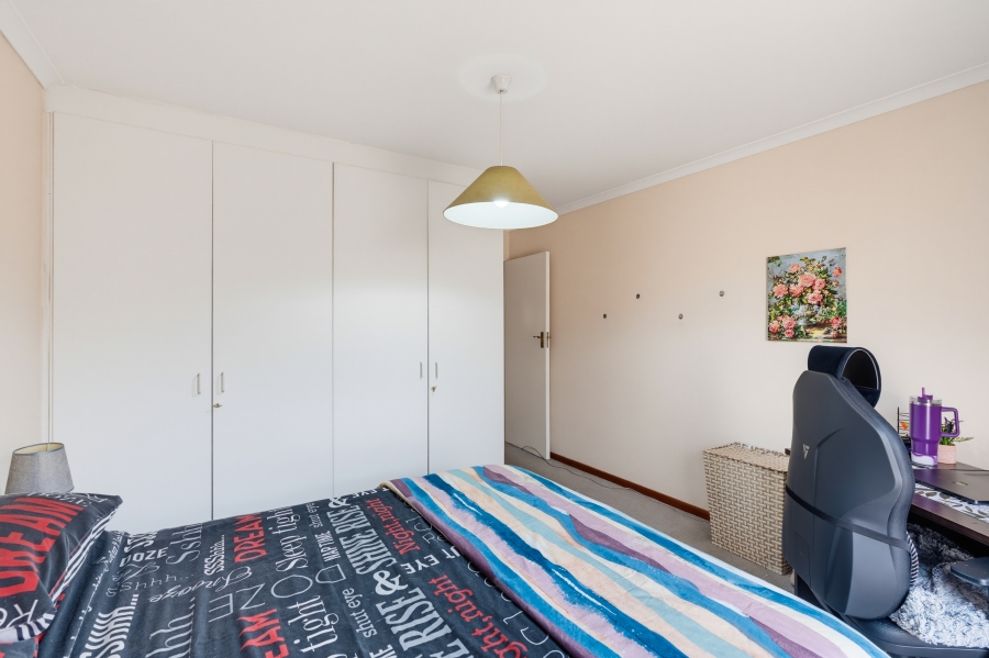 3 Bedroom Property for Sale in Edgemead Western Cape